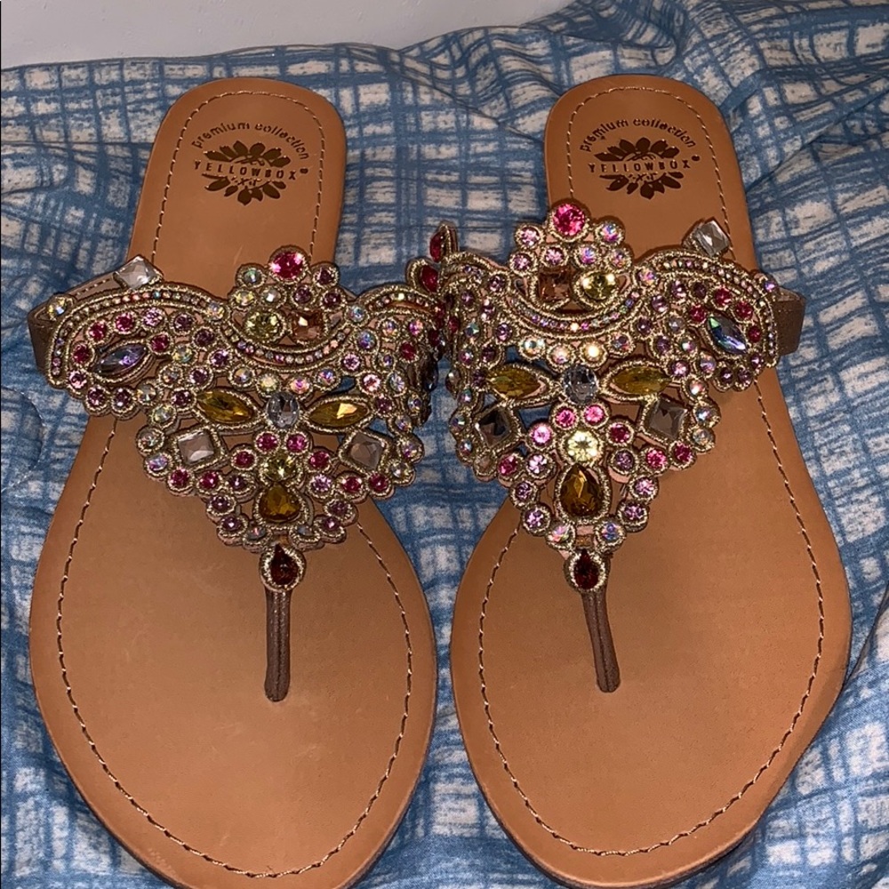 Yellow box sandals !!